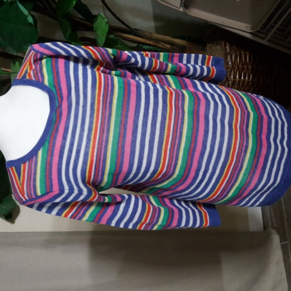 Light sweater top - Picture 2 of 3